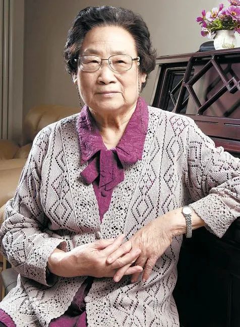 重磅，2022年第一個(gè)諾獎揭曉！獲獎?wù)叩母赣H，是1982年的諾獎得主……